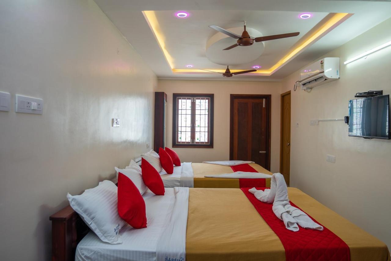 Le Suresh Guest House Pondicherry Eksteriør bilde