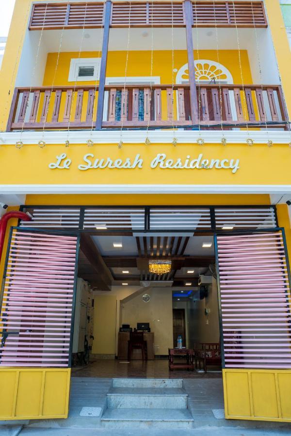 Le Suresh Guest House Pondicherry Eksteriør bilde